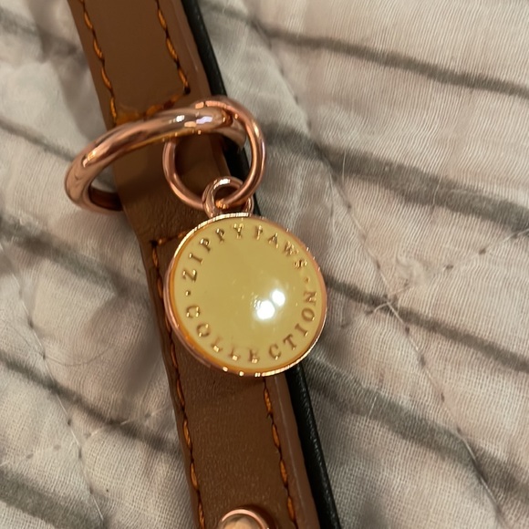 ZIPPYPAWS Leather Legacy Collection Collar - Picture 6 of 7